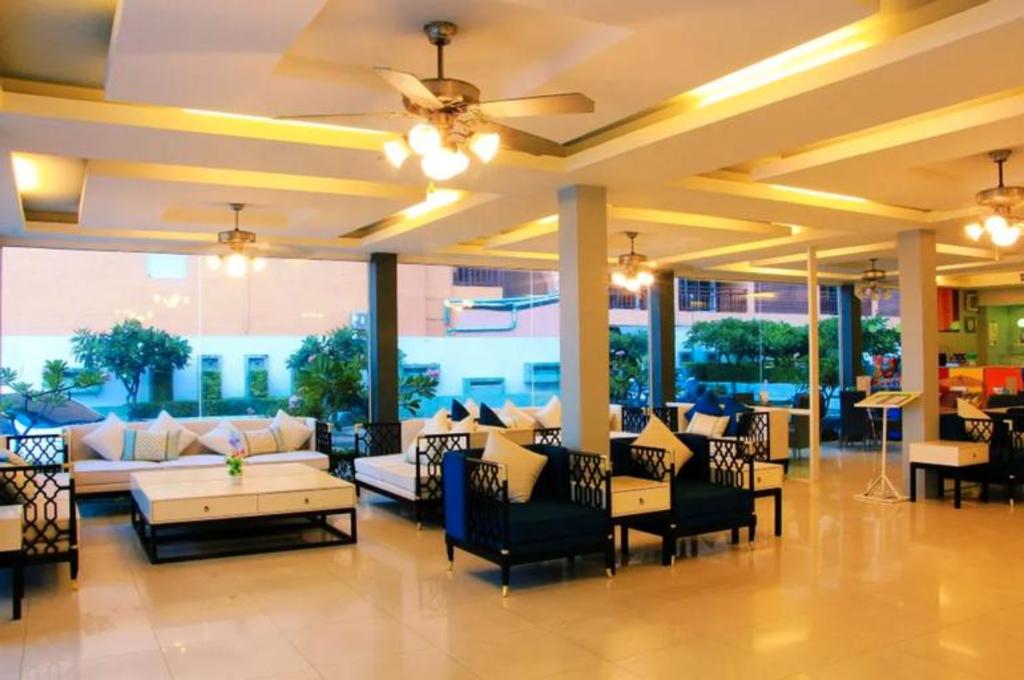 3 STAR BEACH FRONT HOTEL ON RENT